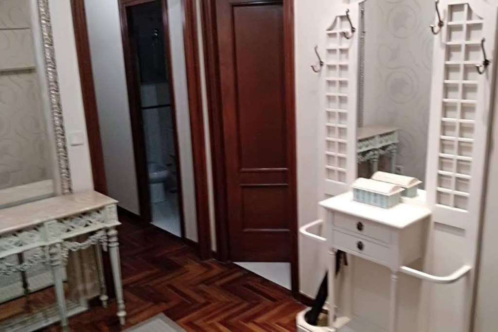 Vivienda 3 Dormitorios Zona Balaidos-Pza. America Vigo Exteriör bild