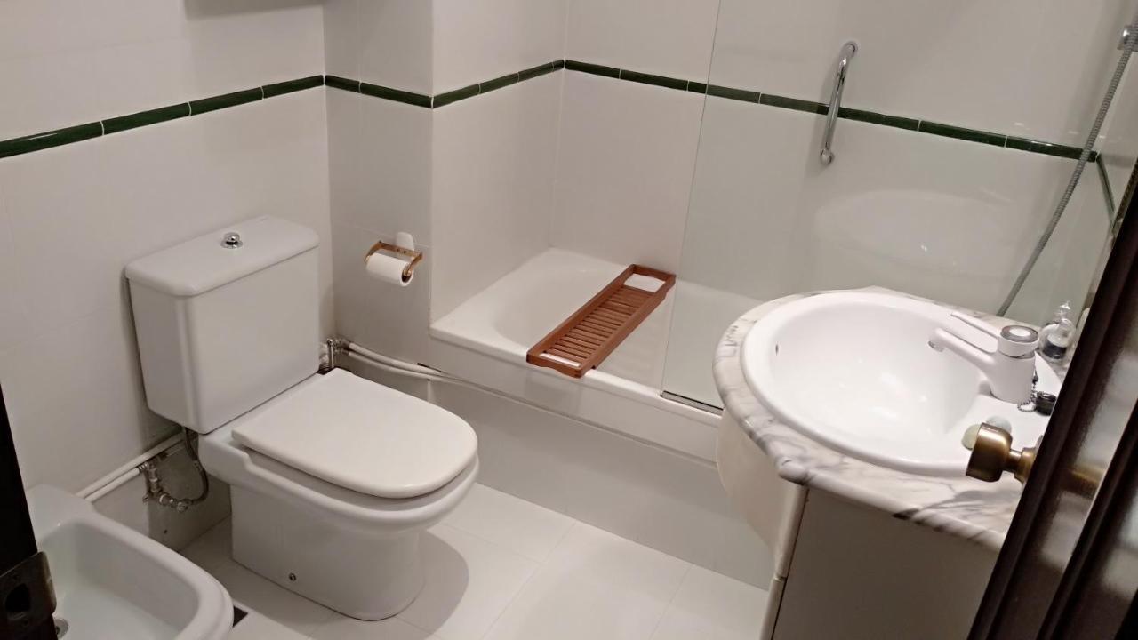 Vivienda 3 Dormitorios Zona Balaidos-Pza. America Vigo Exteriör bild